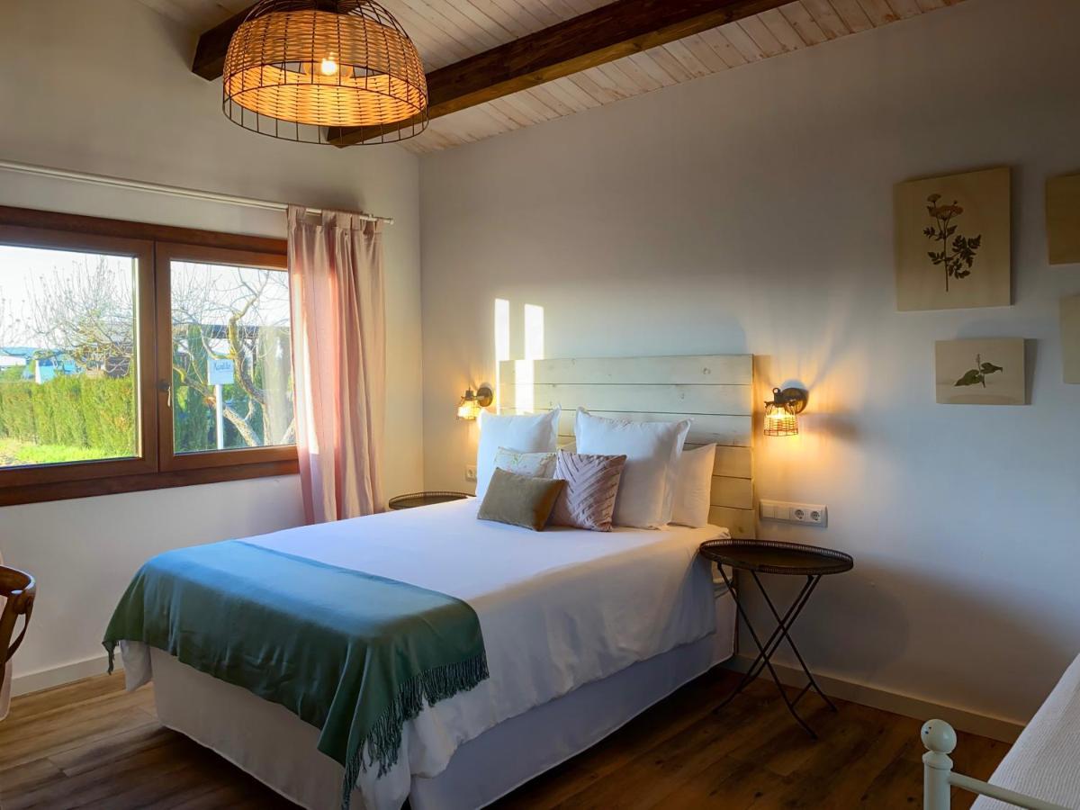 Bed&Breakfast Wine&Cooking Penedès Pla del Panadés Extérieur photo